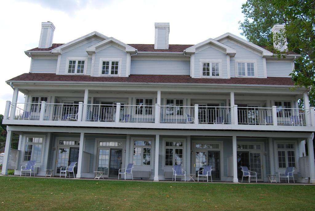 The French Country Inn Lake Geneva Εξωτερικό φωτογραφία